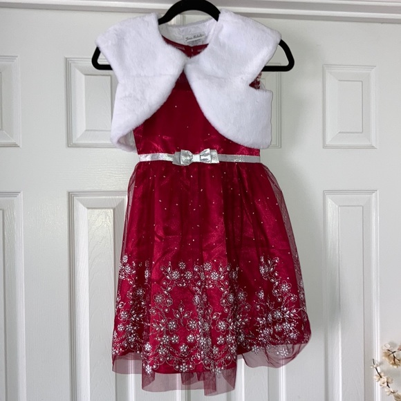 Beautiful Red Winter Dress - Picture 1 of 7